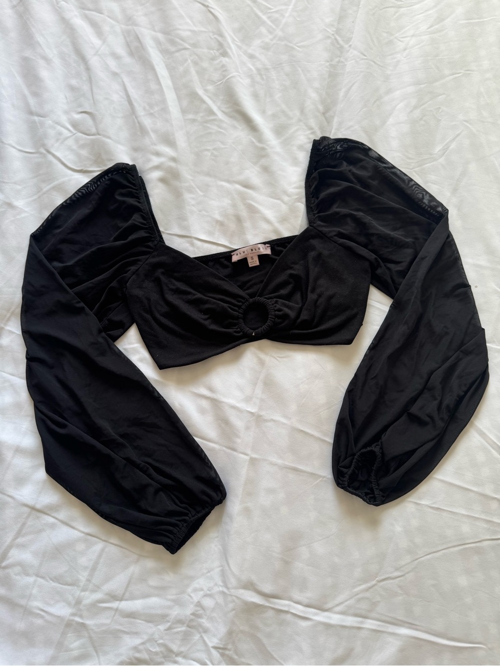 Blue Blush Black Long Sleeve Ring-Front Crop Top